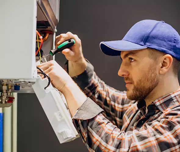 Expert Plumber for Water Heater Maintenance in Oxnard, CA: Schedule Affordable Services Today