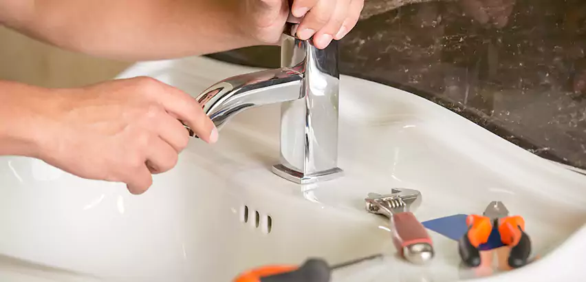 Bathtub Faucet Replacement in Oxnard